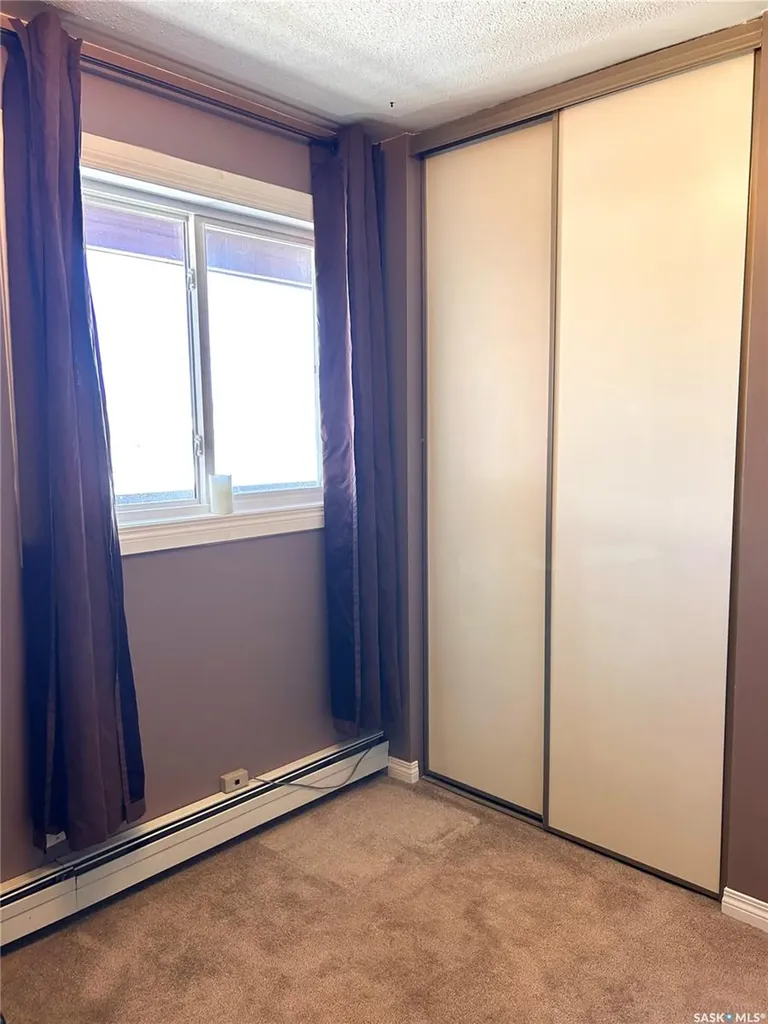 1580 Olive Diefenbaker Drive Prince Albert SK S6V 7M6