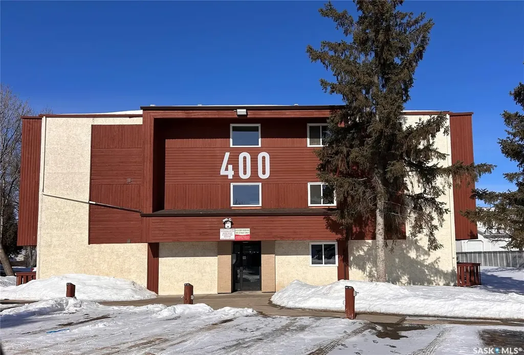 1580 Olive Diefenbaker Drive Prince Albert SK S6V 7M6
