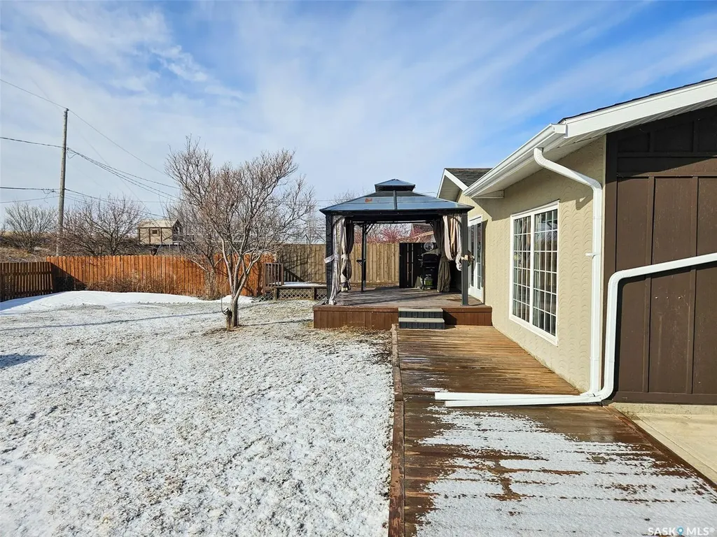 20 Centennial Drive Mossbank SK S0H 3G0