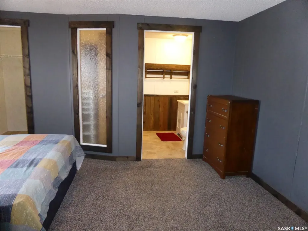 8 Sunshine Place Kivimaa-moonlight Bay SK S0M 1J0