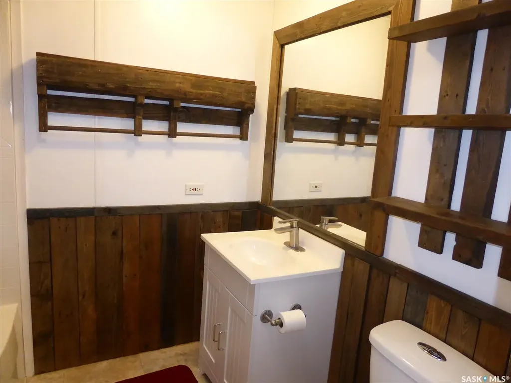 8 Sunshine Place Kivimaa-moonlight Bay SK S0M 1J0