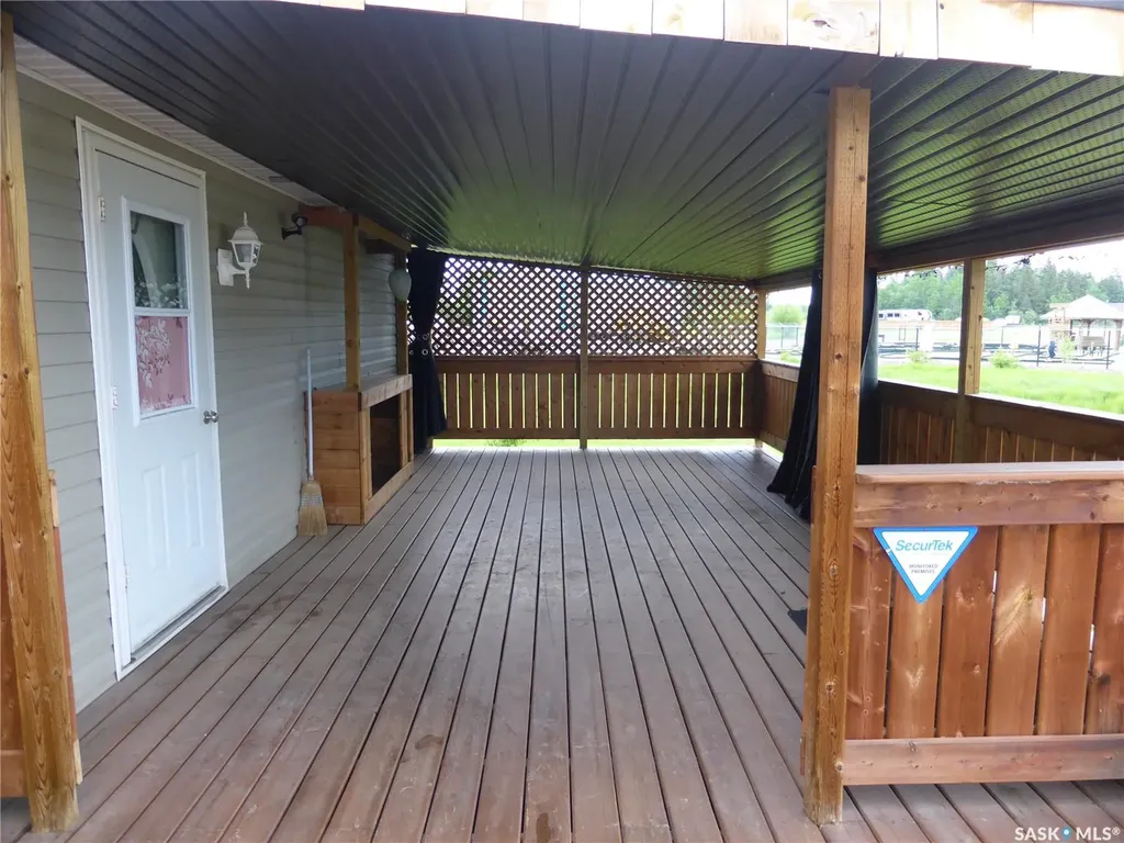 8 Sunshine Place Kivimaa-moonlight Bay SK S0M 1J0