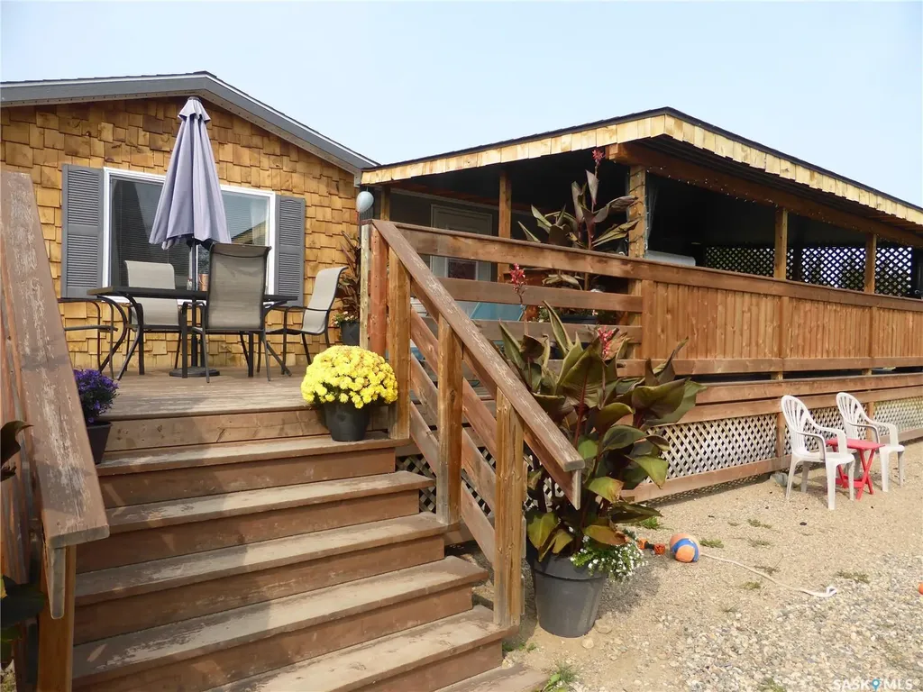 8 Sunshine Place Kivimaa-moonlight Bay SK S0M 1J0