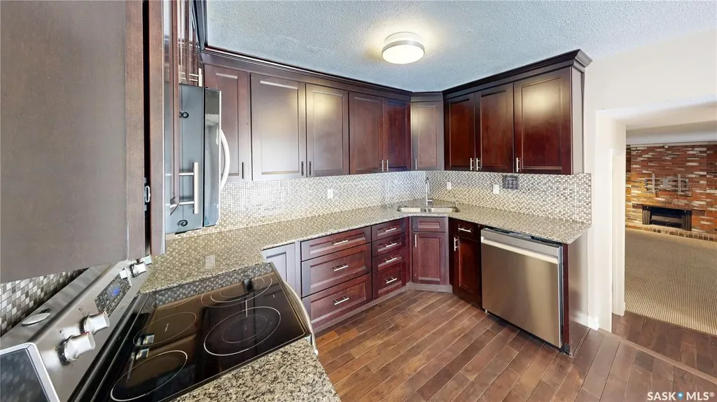 50 Lowry Place Regina SK S4S 6C7