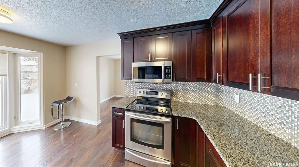 50 Lowry Place Regina SK S4S 6C7