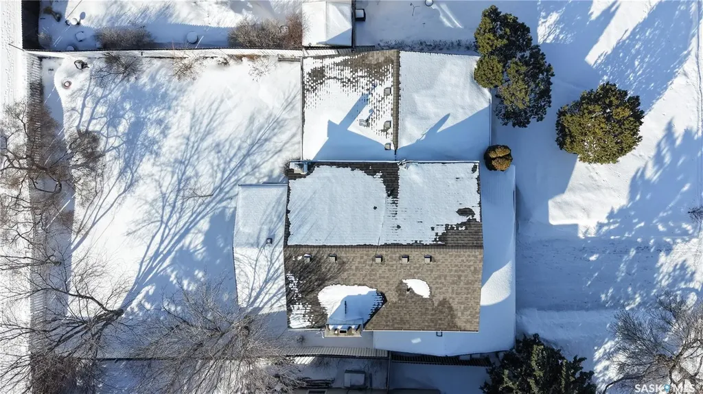 50 Lowry Place Regina SK S4S 6C7