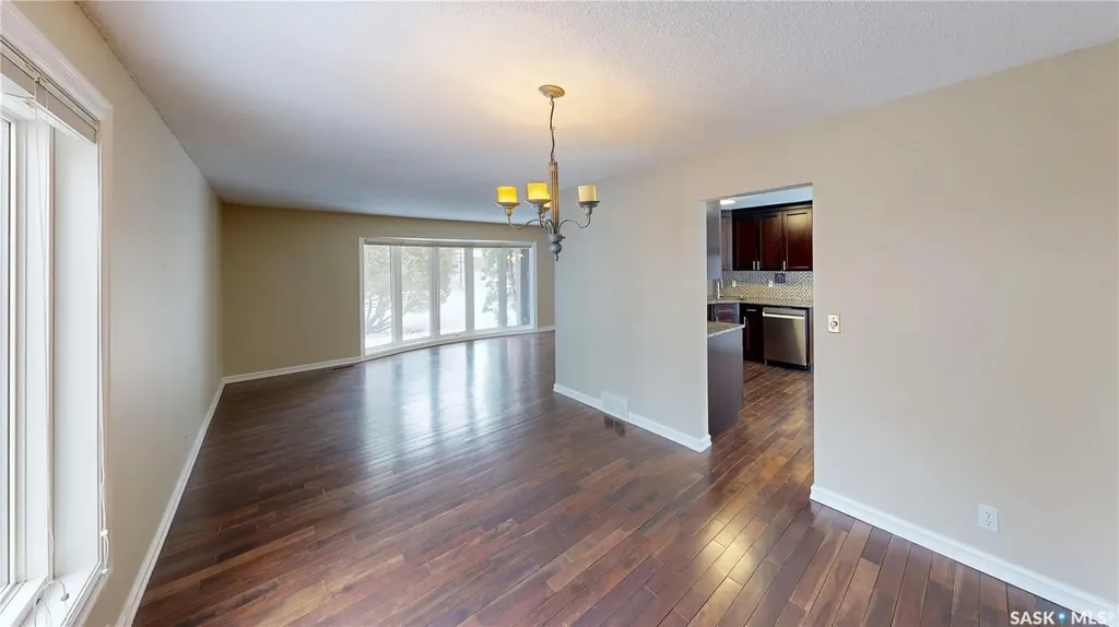 50 Lowry Place Regina SK S4S 6C7