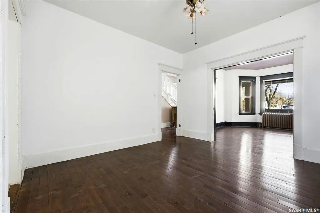 2026 Garnet Street Regina SK S4T 2Z6
