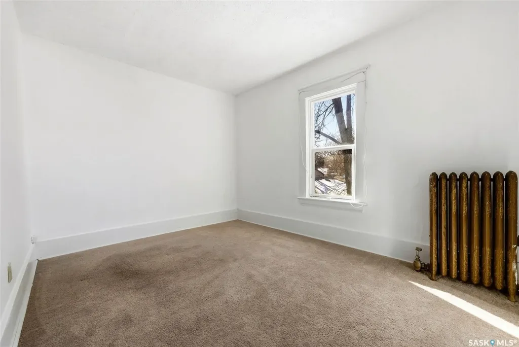 2026 Garnet Street Regina SK S4T 2Z6