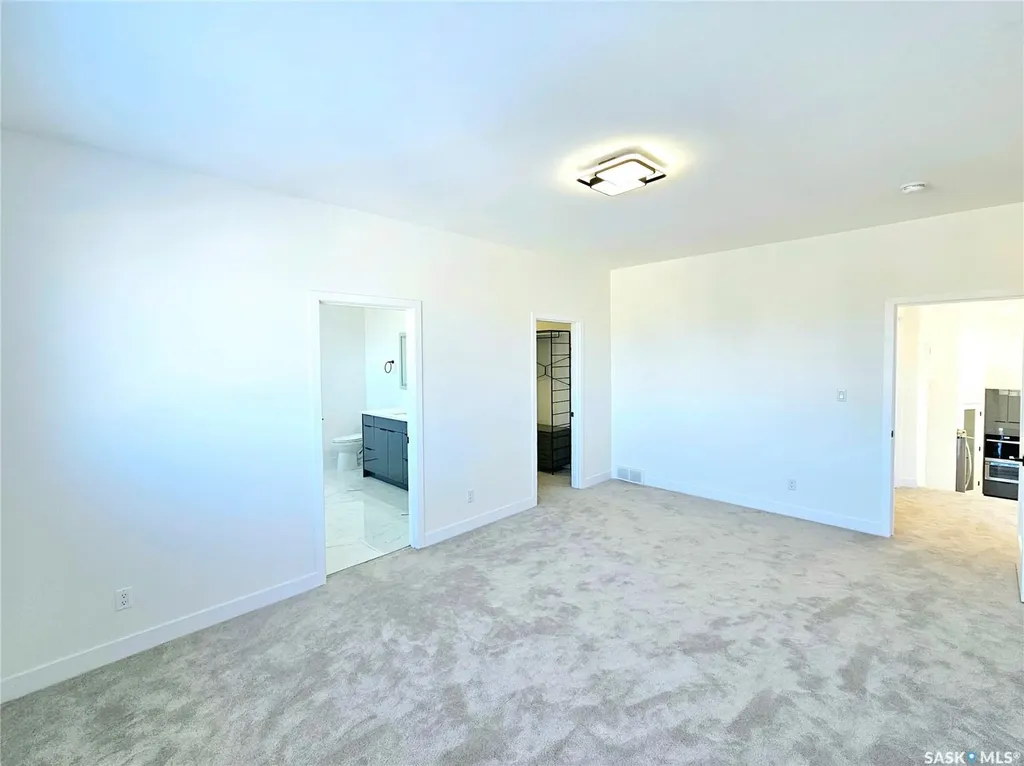 310 Flynn Manor Saskatoon SK S7V 0Z4