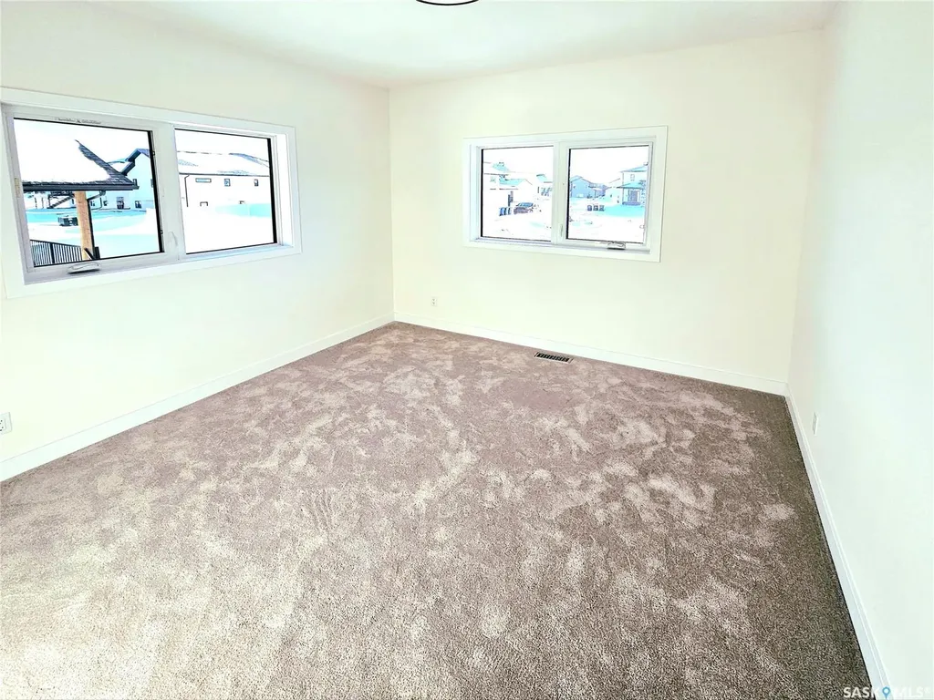 310 Flynn Manor Saskatoon SK S7V 0Z4