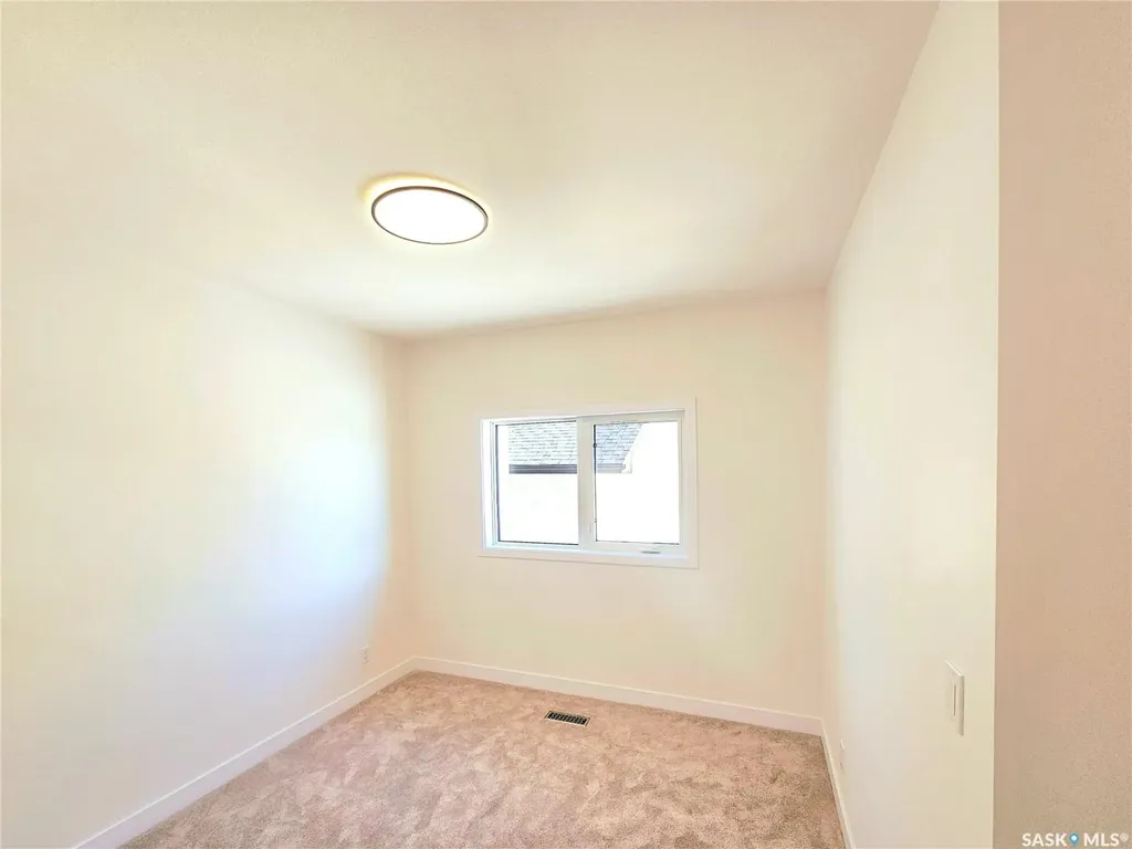 310 Flynn Manor Saskatoon SK S7V 0Z4
