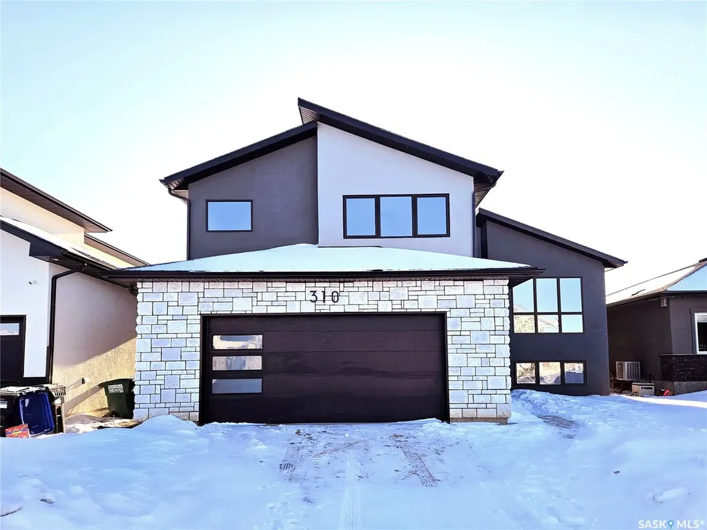 310 Flynn Manor Saskatoon SK S7V 0Z4