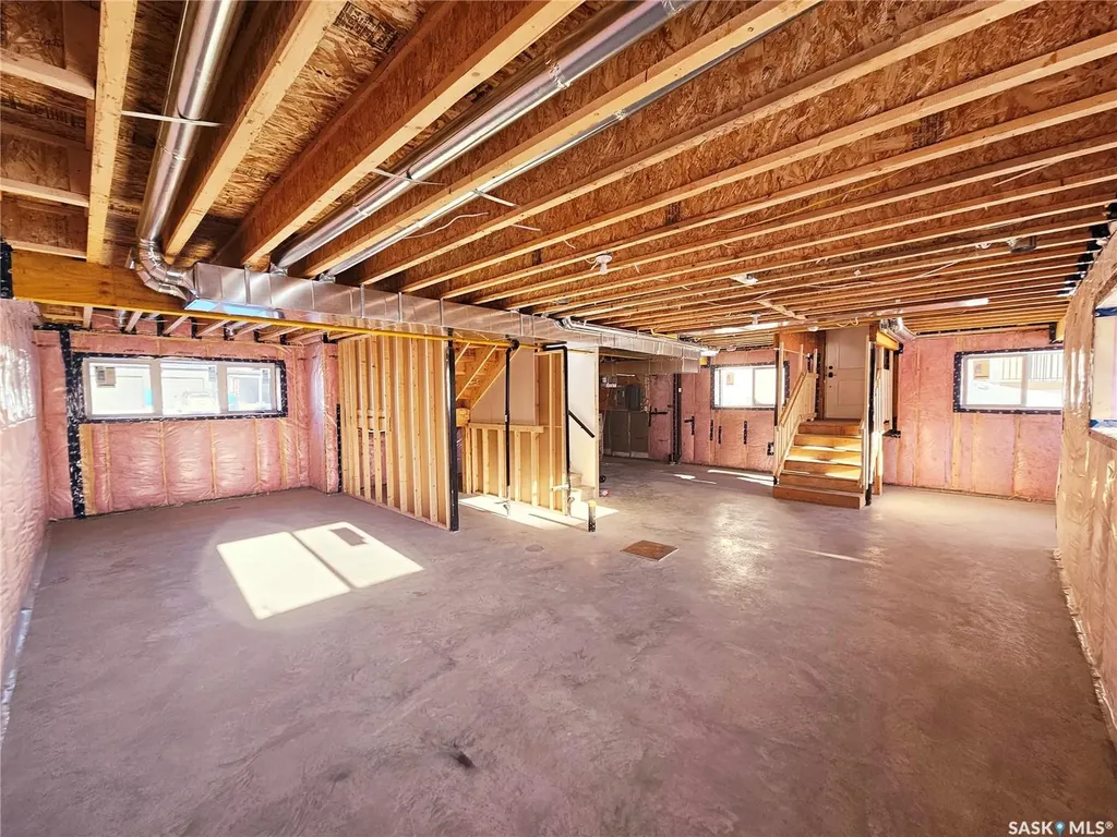 310 Flynn Manor Saskatoon SK S7V 0Z4