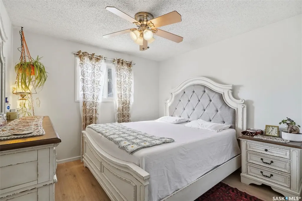 1608 Vickies Avenue Saskatoon SK S7N 2P3