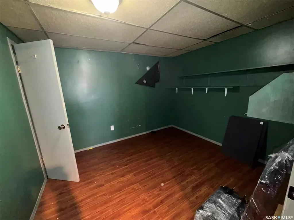 453 Vancouver Avenue S Saskatoon SK S7M 3N3