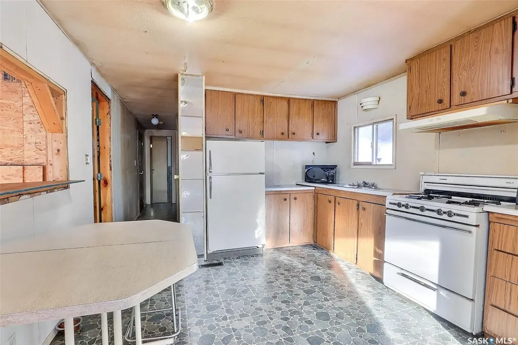 207 Brown Street Paddockwood Rm No. 520 SK S0J 0N0