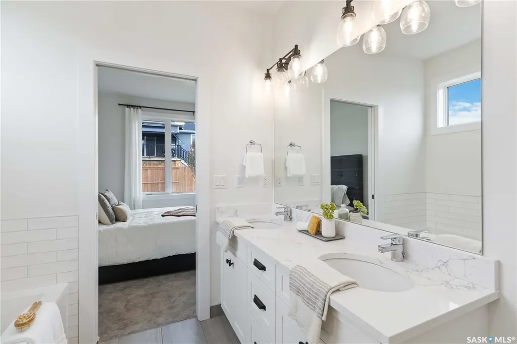 105 Hathway Crescent Saskatoon SK S7V 0P5