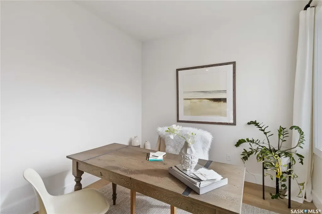 105 Hathway Crescent Saskatoon SK S7V 0P5