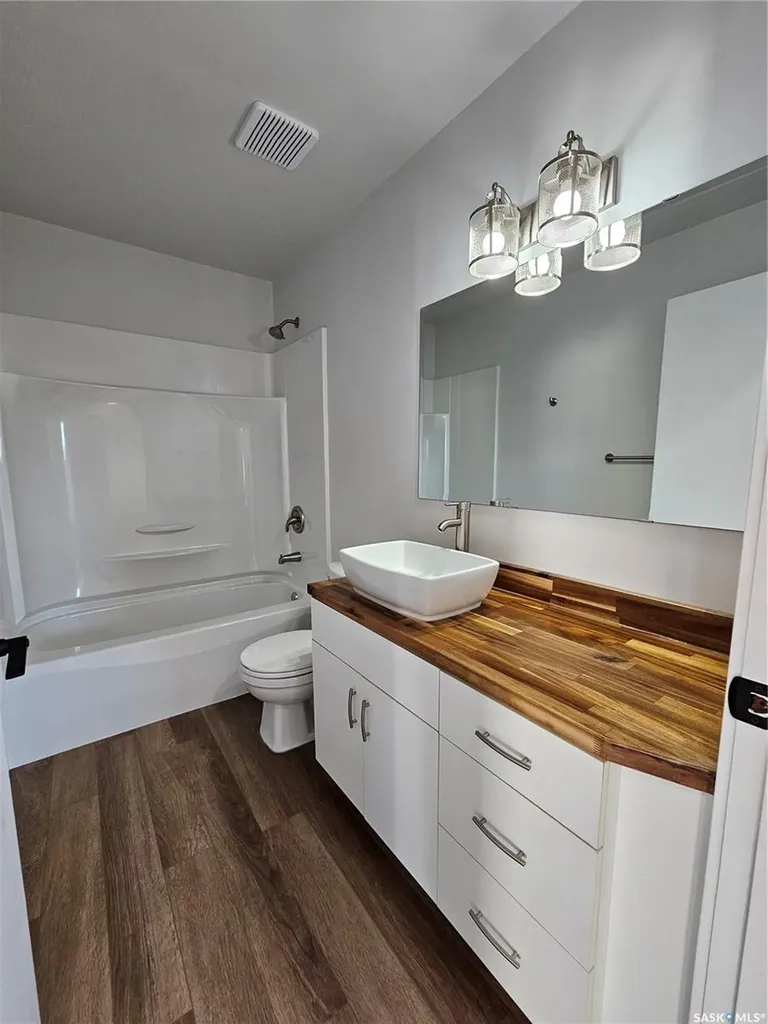 112 Jubilee Bay Unity SK S0K 4L0