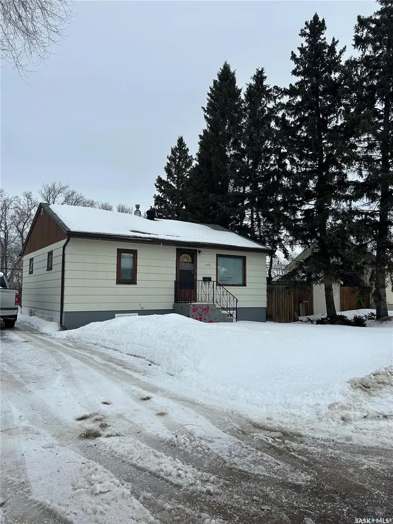 1778 13th Street W Prince Albert SK S6V 3K1