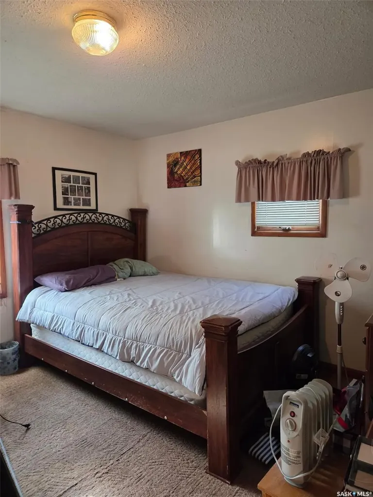 1778 13th Street W Prince Albert SK S6V 3K1