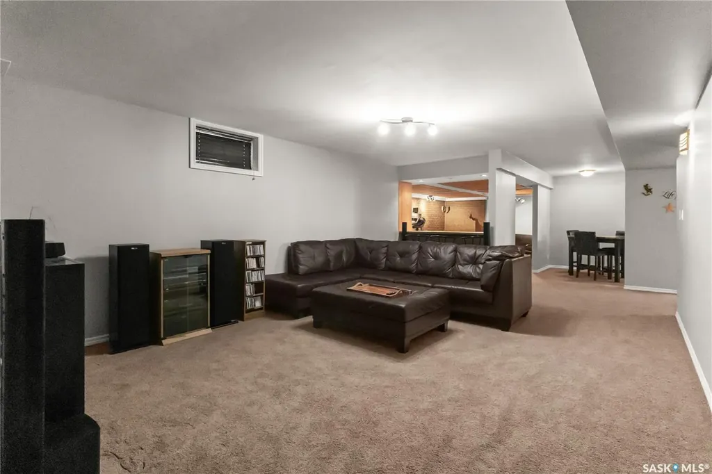 706 2nd Avenue Borden SK S0K 0N0