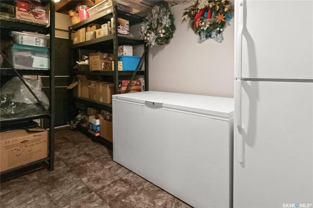 706 2nd Avenue Borden SK S0K 0N0