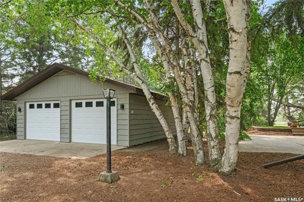 706 2nd Avenue Borden SK S0K 0N0