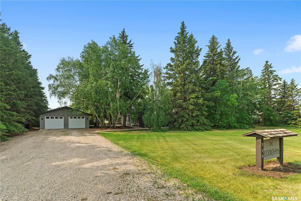 706 2nd Avenue Borden SK S0K 0N0