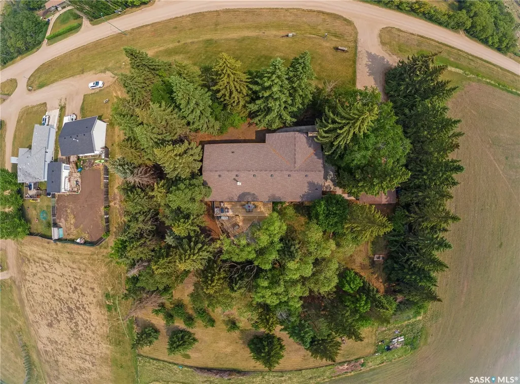 706 2nd Avenue Borden SK S0K 0N0