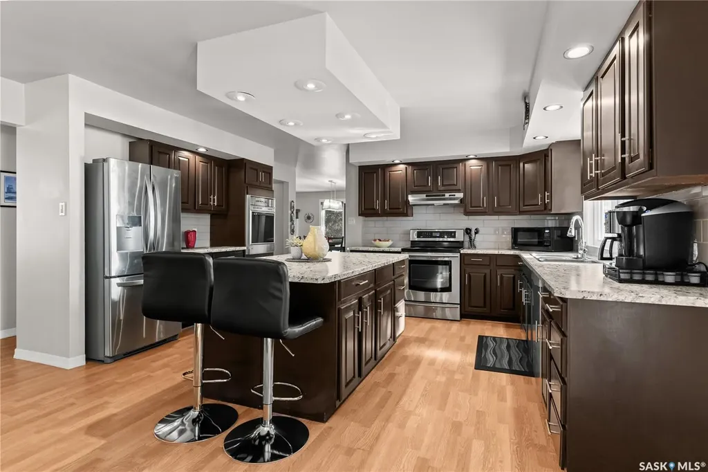 706 2nd Avenue Borden SK S0K 0N0