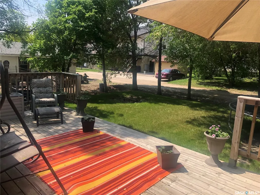 319 Carlyle Street Arcola SK S0C 0G0