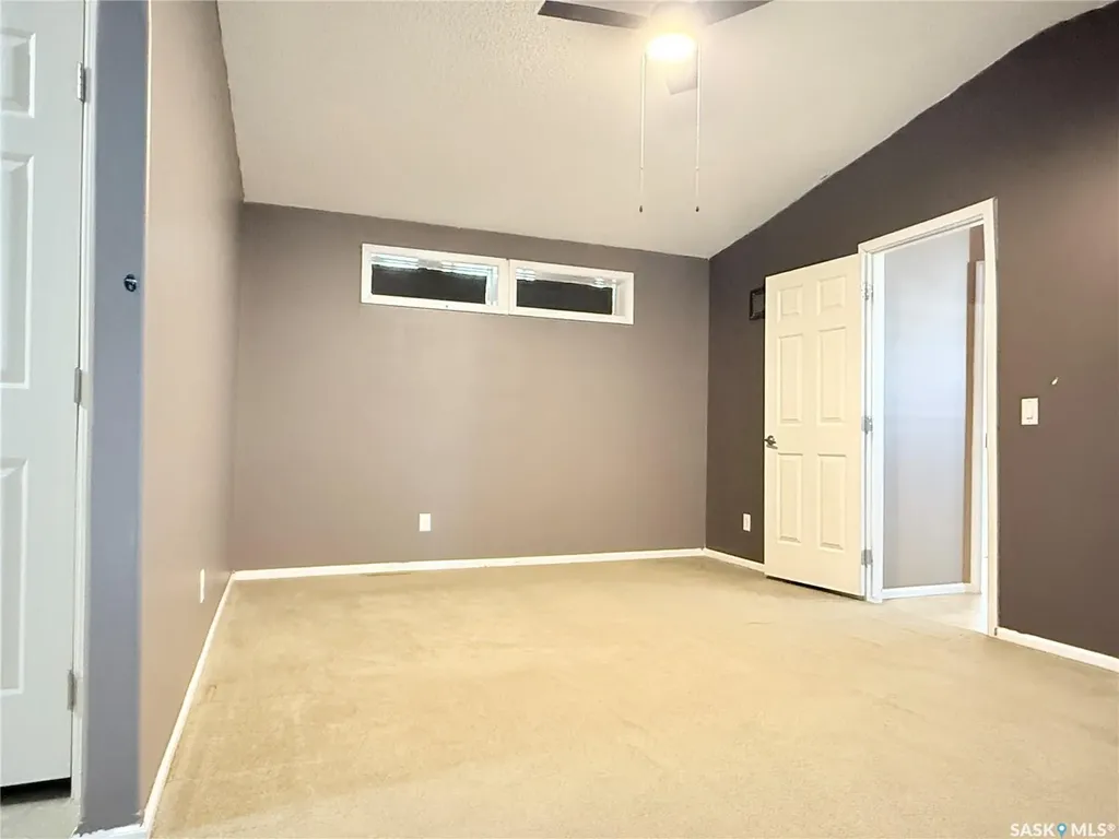 555 Dielschneider Road Melville SK S0A 2P0