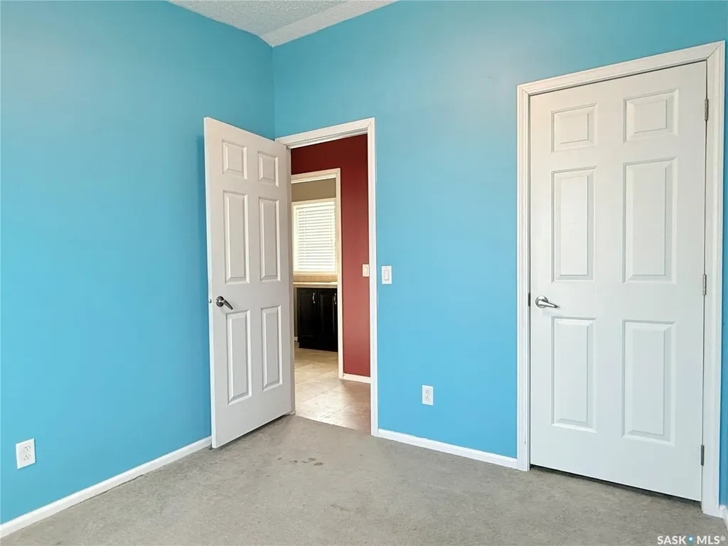 555 Dielschneider Road Melville SK S0A 2P0