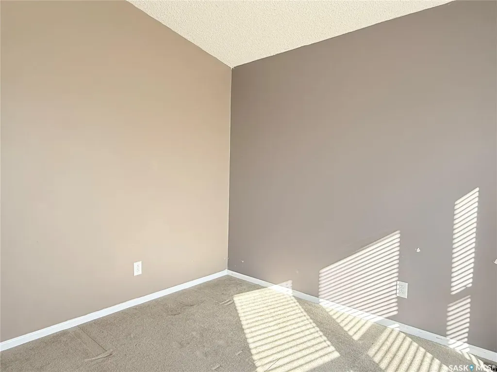 555 Dielschneider Road Melville SK S0A 2P0
