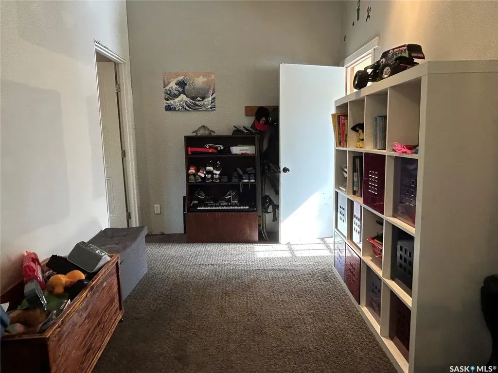 918 Albert Street Estevan SK S4A 1S3