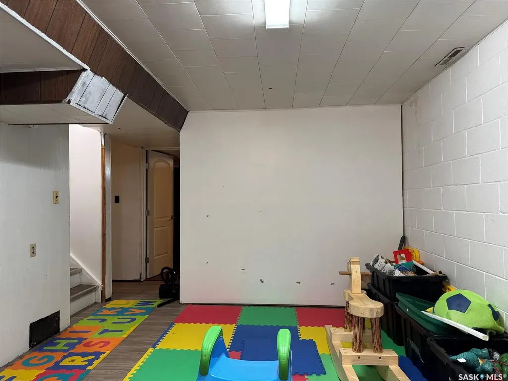 312 5th Street W Wynyard SK S0A 4T0