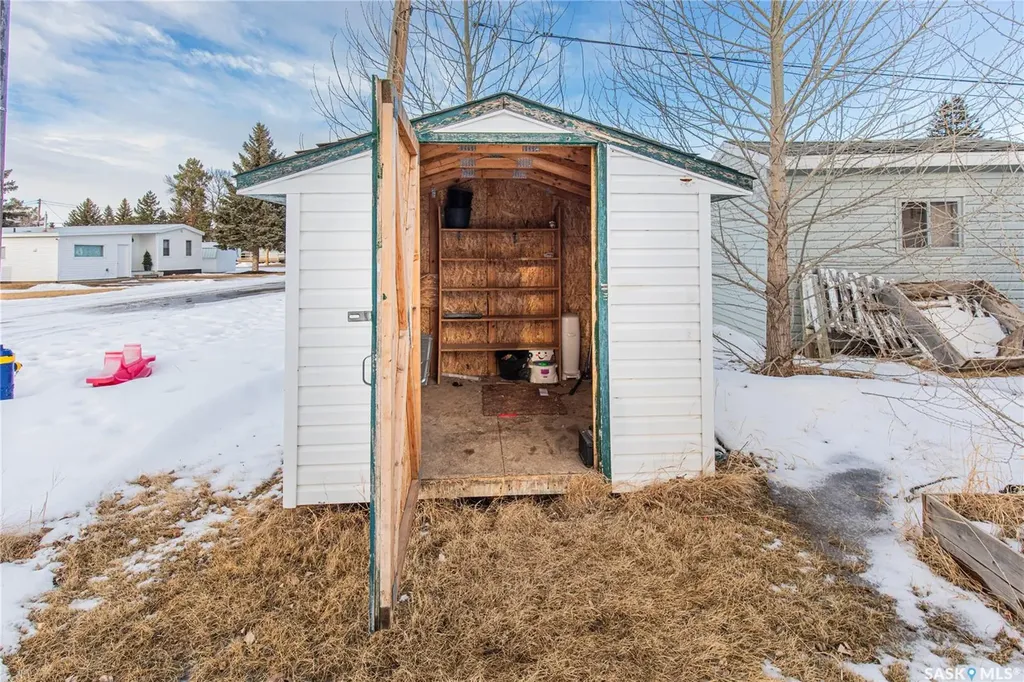 123 Dogwood Street Caronport SK S0H 0S0