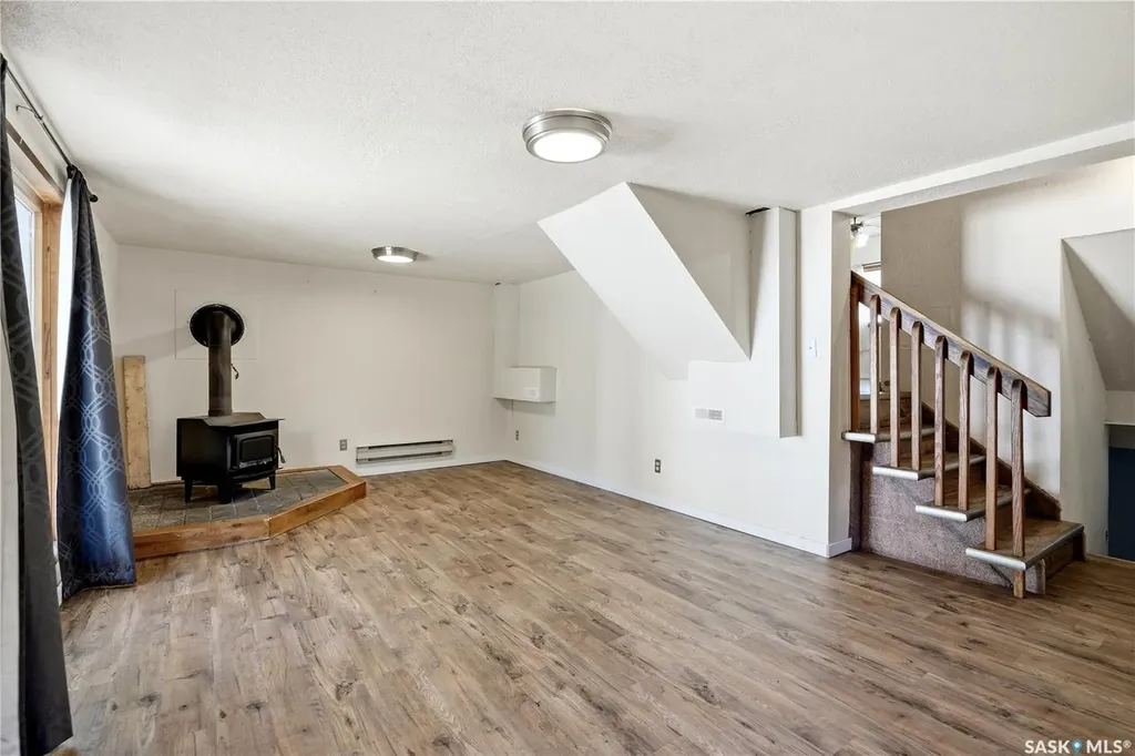 100 Cruise Street Saskatoon SK S7N 2C1