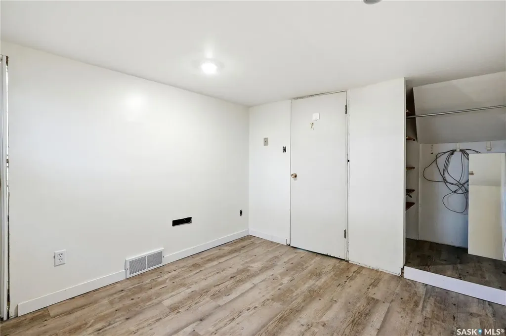 100 Cruise Street Saskatoon SK S7N 2C1