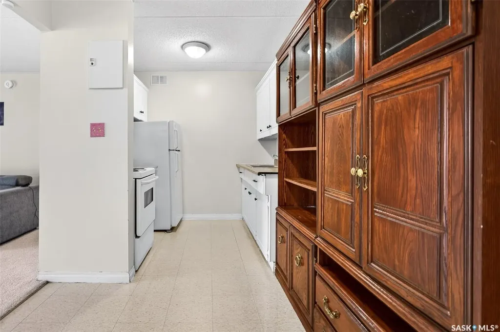 550 Laurier Street Moose Jaw SK S6H 6X6