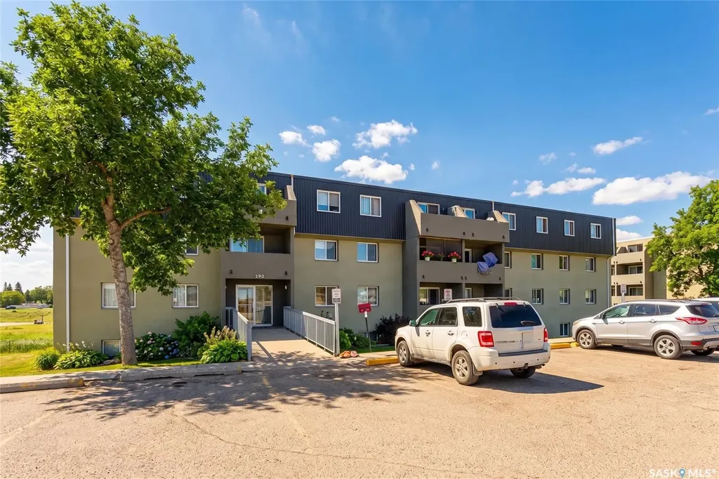 550 Laurier Street Moose Jaw SK S6H 6X6
