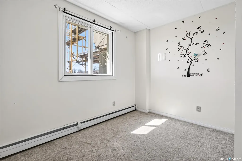 550 Laurier Street Moose Jaw SK S6H 6X6