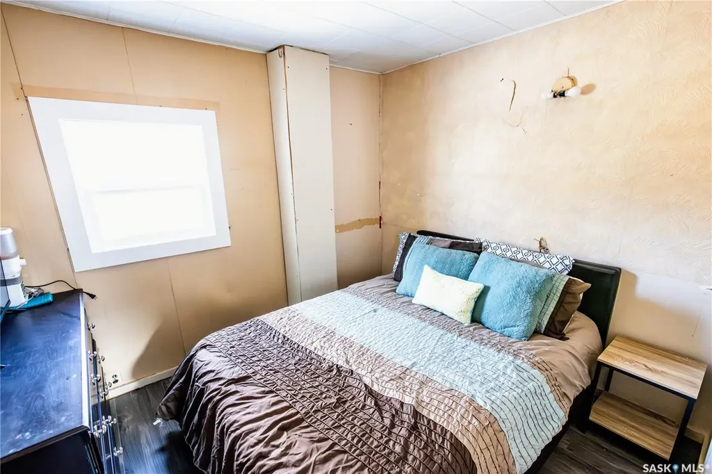 1021 Caribou Street W Moose Jaw SK S6H 2L6