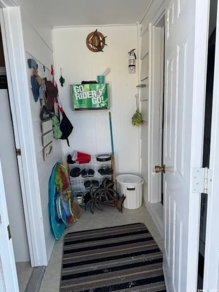 692 Aqualane Avenue Aquadeo SK S0M 1E0