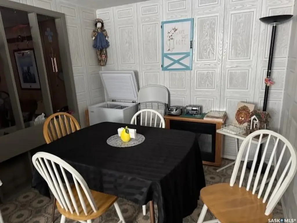692 Aqualane Avenue Aquadeo SK S0M 1E0