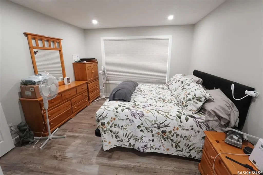 44 Crescent Drive Avonlea SK S0H 0C0