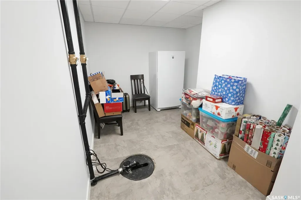 44 Crescent Drive Avonlea SK S0H 0C0