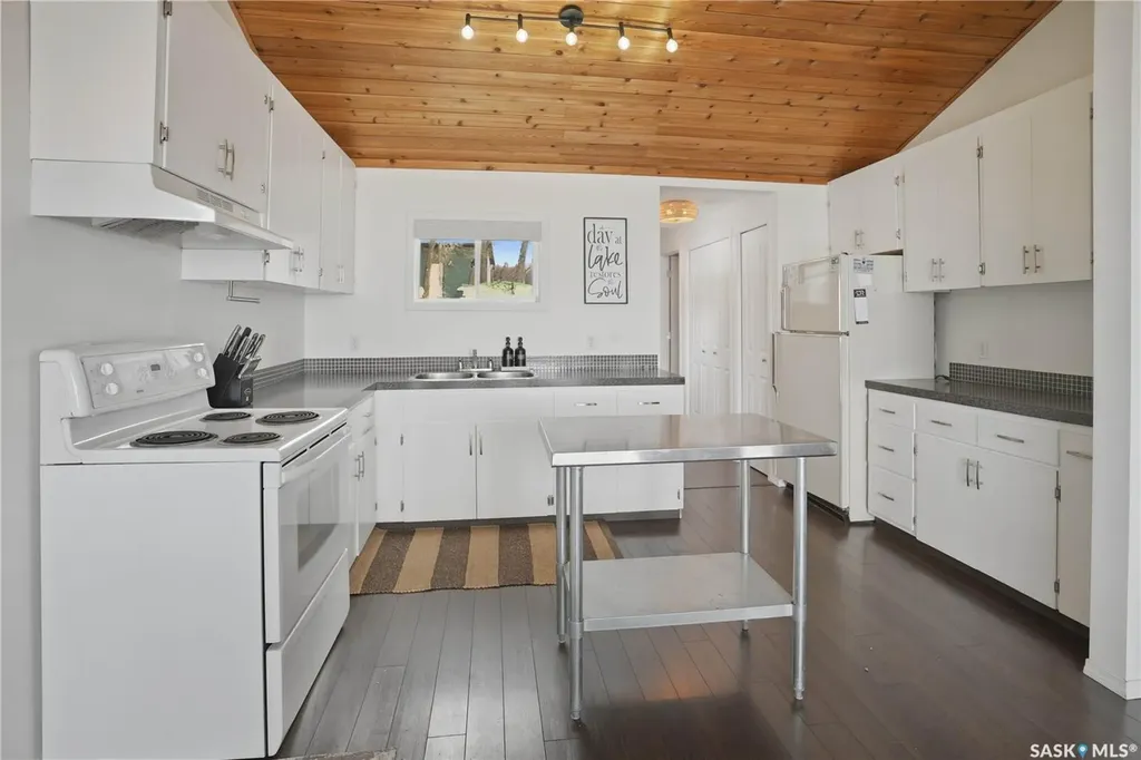 83 Lakeview Avenue Meota Rm No.468 SK S0M 1X0